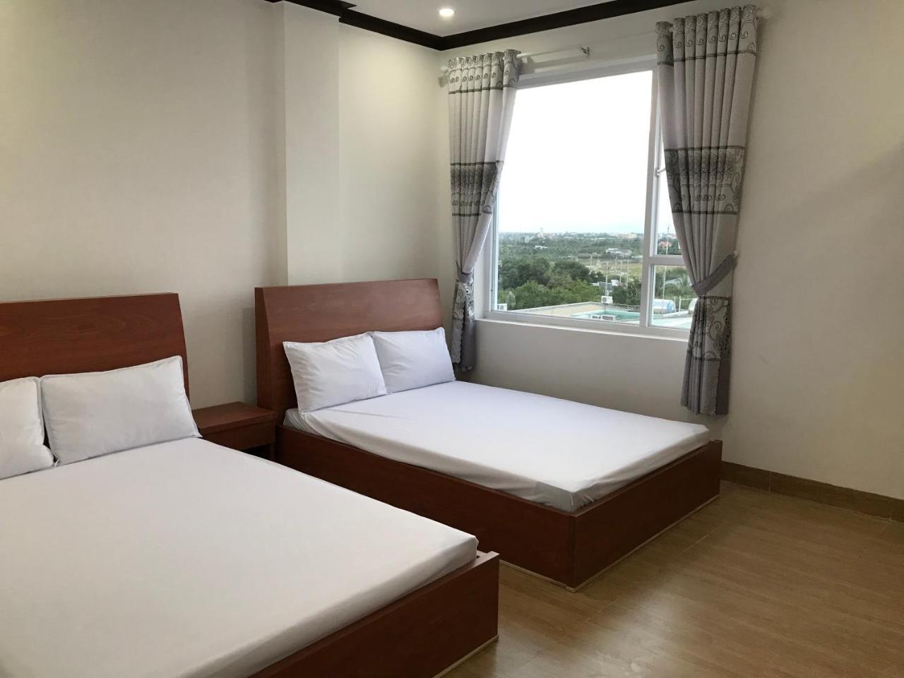 Hotel Hoang Dung Kinh Dinh Exteriör bild