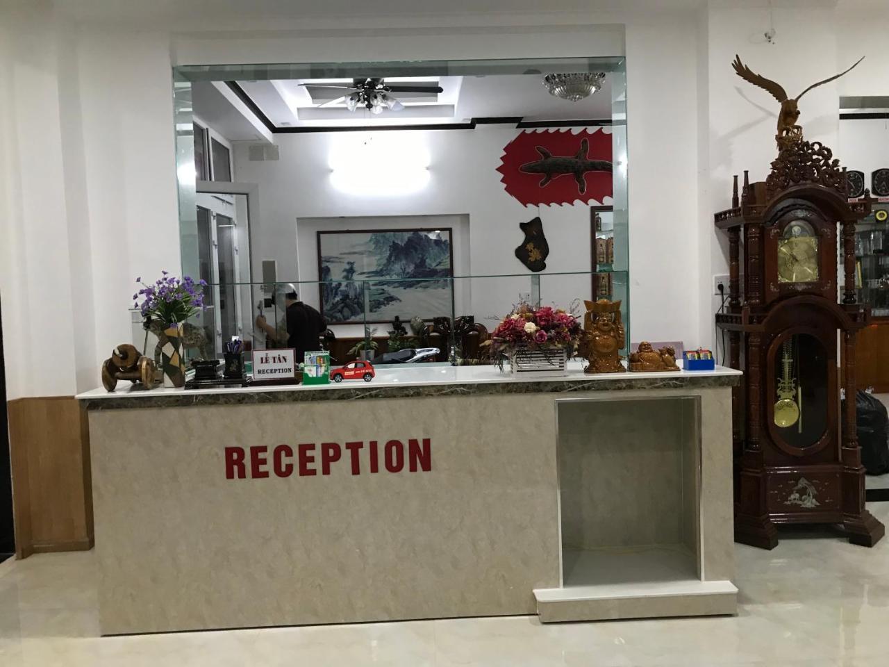 Hotel Hoang Dung Kinh Dinh Exteriör bild