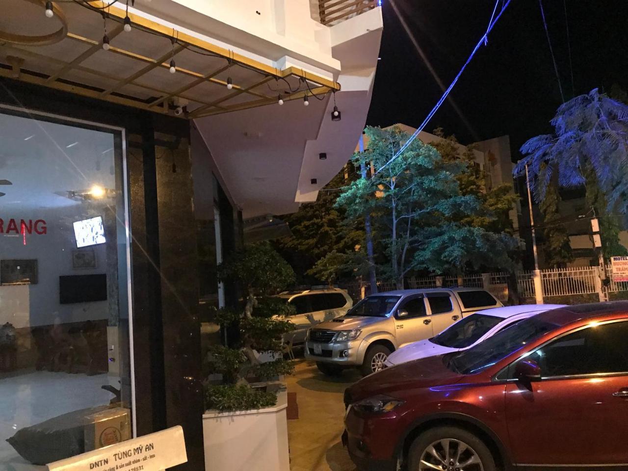 Hotel Hoang Dung Kinh Dinh Exteriör bild